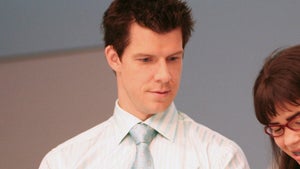 1205-eric-mabius-memba-them-primary_720